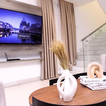 Luna Loft Tema Eksteriør billede